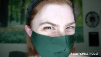 Stunning Redhead Shares Eye Contact JOI Session
