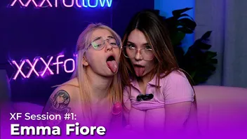 Emma Fiore and Dani Ortiz Kissing JOI
