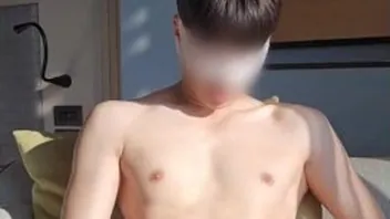 Blindfolded Asian jock edges to shaking orgasm