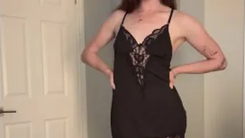 Hotwife Gives Cuckold Edging JOI